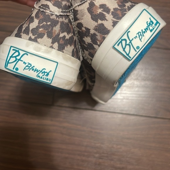 Blowfish Malibu Women’s Animal Print Shoes - Picture 6 of 10